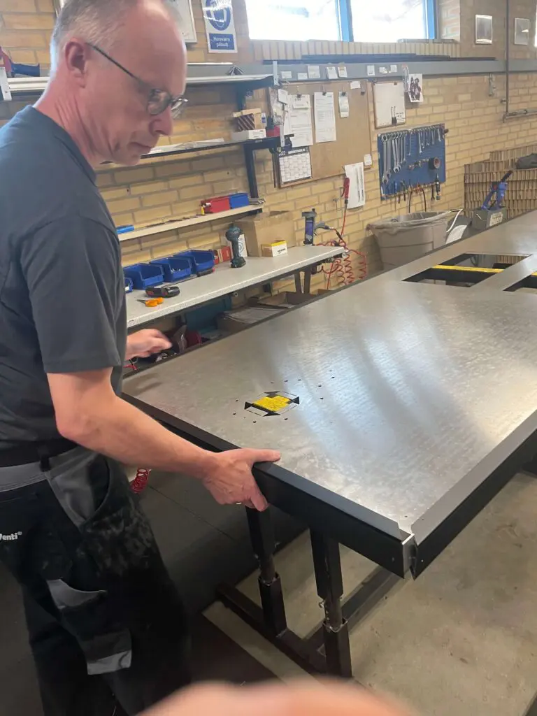 SOLARVENTI THORSO ATELIER FABRICATION