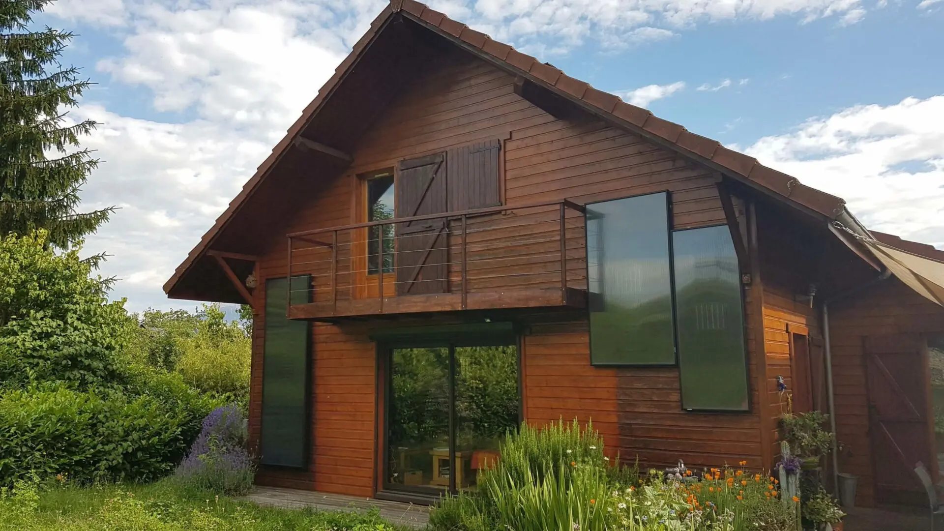 capt'air solaire SV30 SV20 SV14 vertical chalet bois presentation TEMOIGNAGE PEREZ