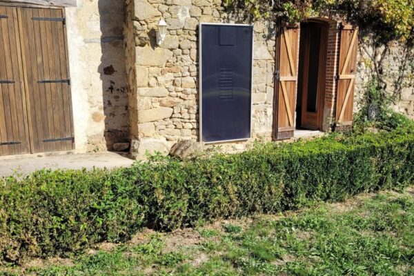 SV20 installé par HARLEQUIN DEVELOPMENT (A.SMITH dept87) PIERRE